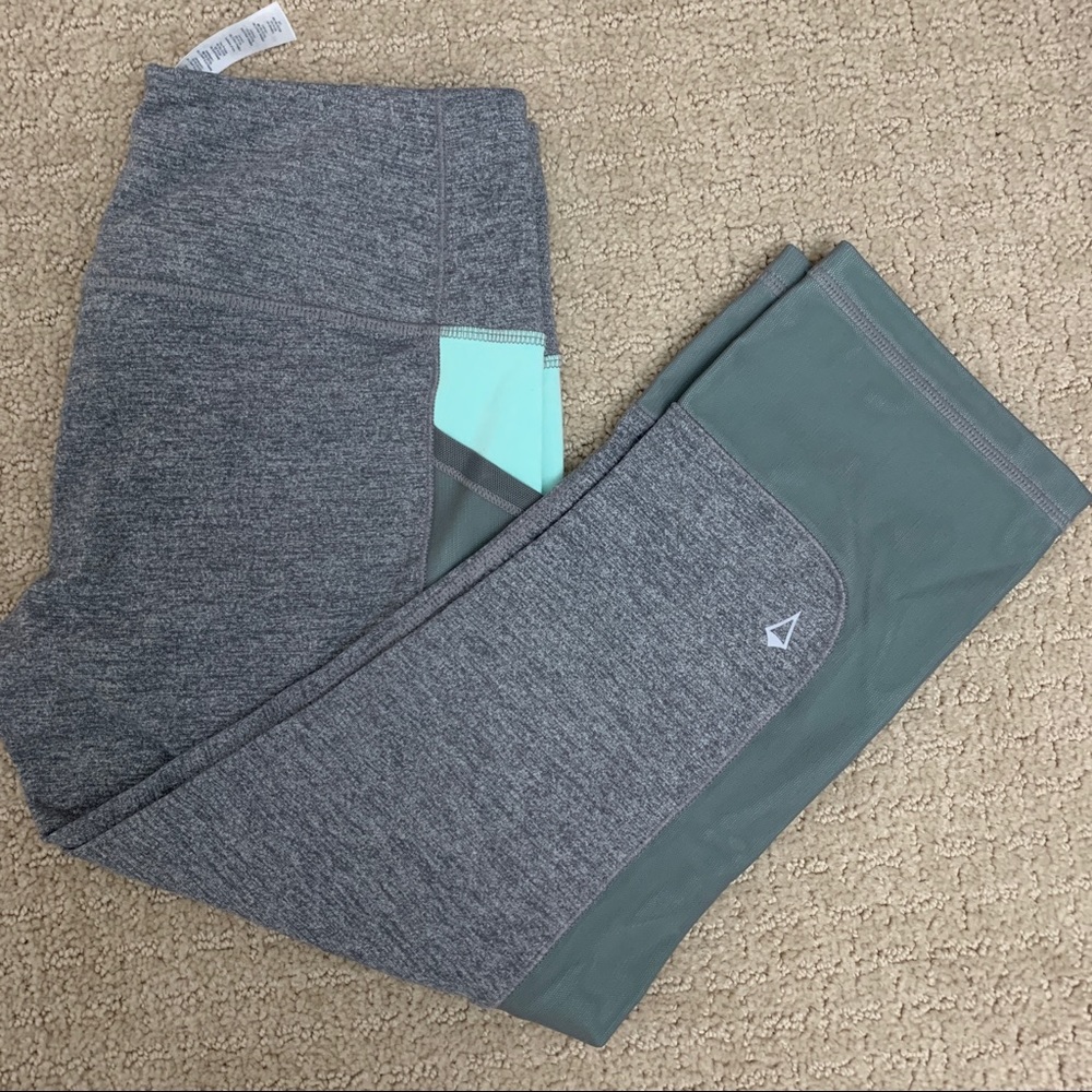 Grey leggings
